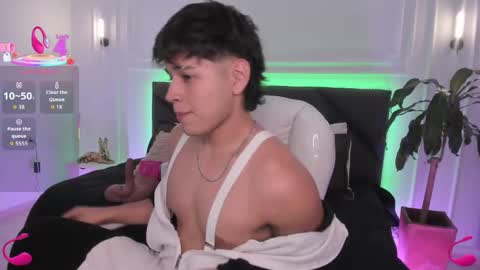 JORDAN online show from October 31, 9:59 pm