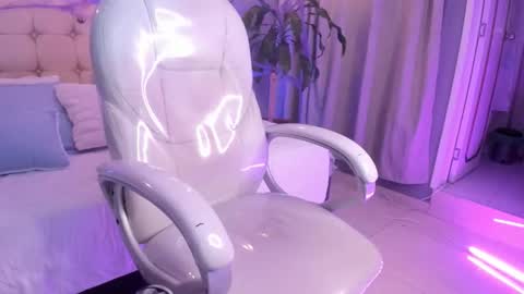 JORDAN online show from October 5, 1:47 am