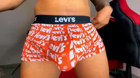 DAVID online show from February 6, 11:40 pm