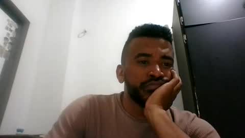 Anonimusjb online show from May 23, 7:26 am