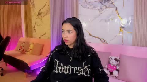 Joselyn  online show from June 3, 12:52 pm