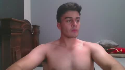 josepablomataflores online show from July 12, 6:44 pm