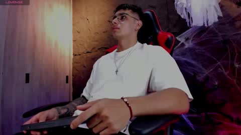 JOSEPH  online show from October 29, 11:45 am