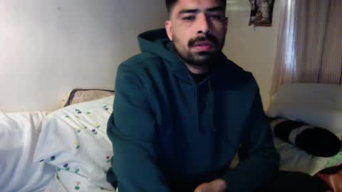 josephs1990 online show from January 8, 12:17 am