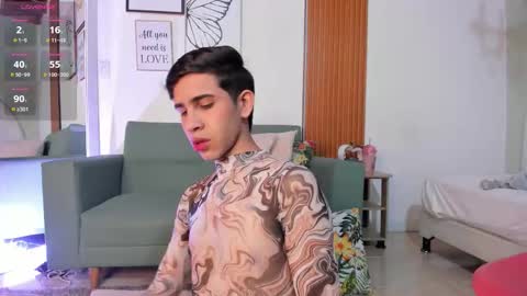 Joshua Sanz  online show from November 4, 3:41 am