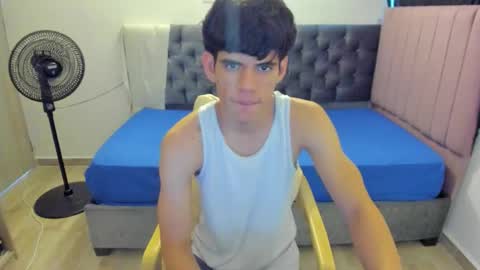 josy online show from March 22, 10:03 pm