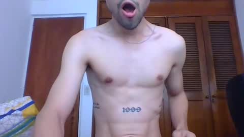 Snapshot of jovenvergonguapo09 chatting on December 30, 1:47 pm Van Helsing online show from December 30, 1:47 pm