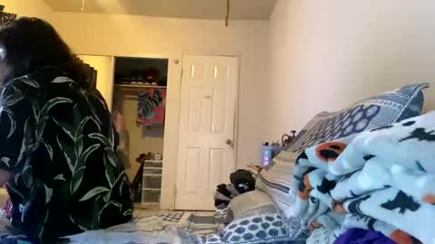 Joy3100 online show from October 29, 6:48 am