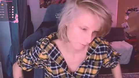 joy_keys online show from October 22, 2:30 pm