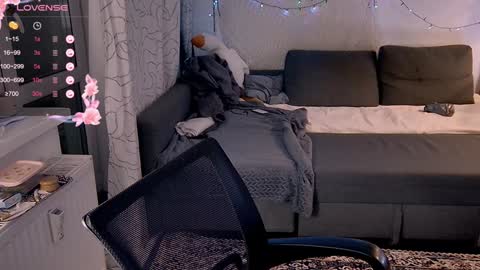 joy_keys online show from February 8, 8:21 pm