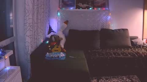 joy_keys online show from January 6, 3:40 pm