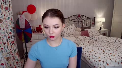 Ginny online show from December 28, 10:44 pm