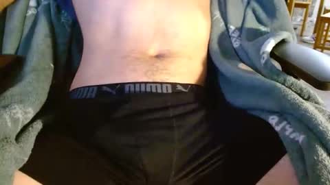 Snapshot of jrtop4snr chatting on October 21, 2:27 am jrtop4snr online show from October 21, 2:27 am