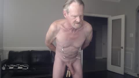 jtull52 online show from December 22, 12:17 am