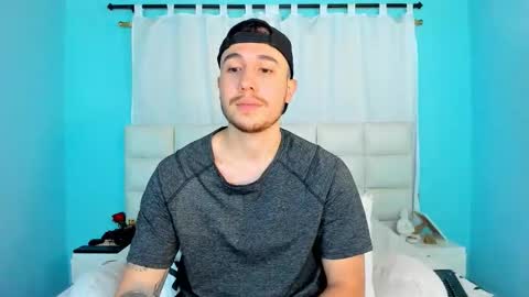 Juan online show from November 14, 10:00 pm