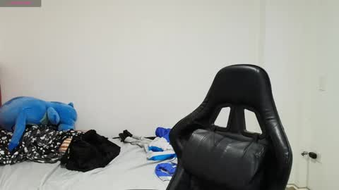 juan_gomez_1 online show from May 22, 11:11 pm