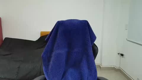 juan_gomez_1 online show from November 18, 12:02 am