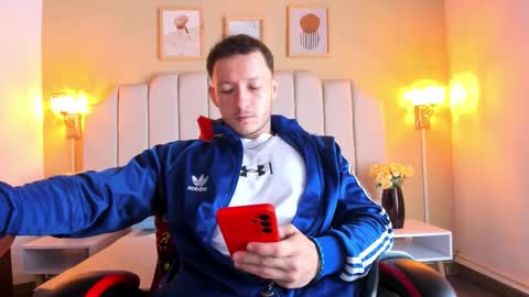 JUAN online show from January 12, 1:18 pm