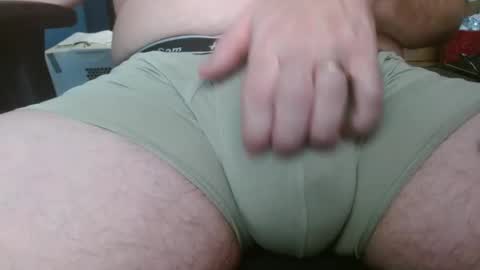 Snapshot of juan_richard chatting on October 23, 2:35 am juan_richard online show from October 23, 2:35 am