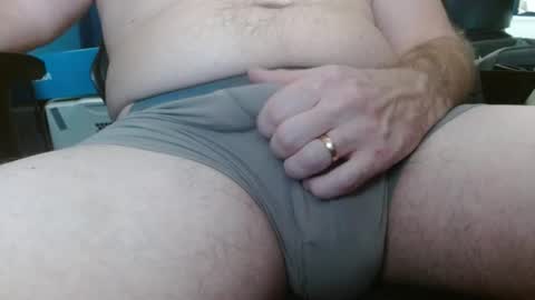 Snapshot of juan_richard chatting on October 3, 2:10 am juan_richard online show from October 3, 2:10 am