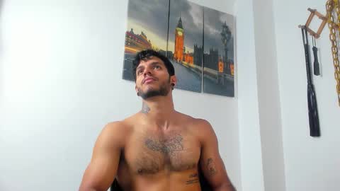 Juan Esteban online show from December 17, 2:51 am