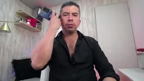 Juan k online show from March 12, 5:00 am