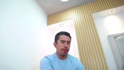 Juan k online show from April 24, 1:02 pm