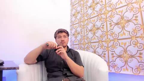 JUAN  online show from February 17, 6:45 am