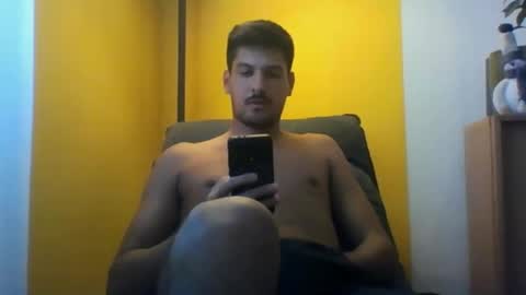 monester24 online show from November 5, 3:25 pm