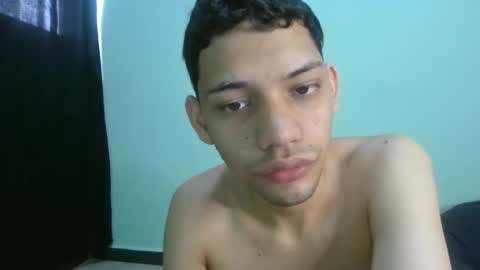 juansuarez204 online show from February 1, 6:40 pm