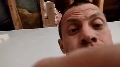 Carlos online show from February 26, 5:03 am