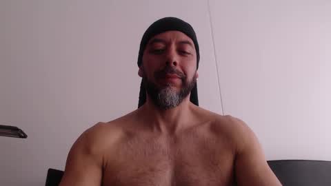 Juan Alcal online show from February 19, 6:40 pm