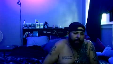 Juiceepawwg420 online show from June 20, 6:03 pm