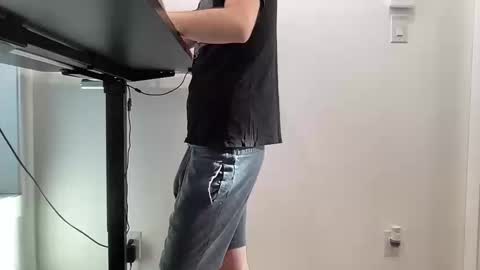 Snapshot of juicy_boy21 chatting on October 15, 1:56 pm juicy boy21 online show from October 15, 1:56 pm