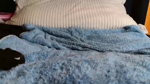 pretty online show from September 20, 4:48 am