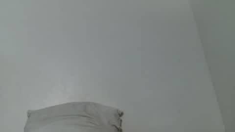 pretty online show from November 18, 3:31 am