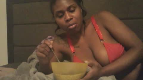 JuicyExotic online show from October 29, 1:13 pm