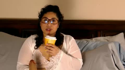 Juicy Teacher online show from February 28, 1:53 am