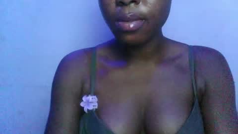 juicyyxboobs online show from May 8, 3:17 pm
