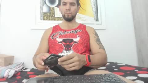 Jules online show from January 23, 12:09 pm