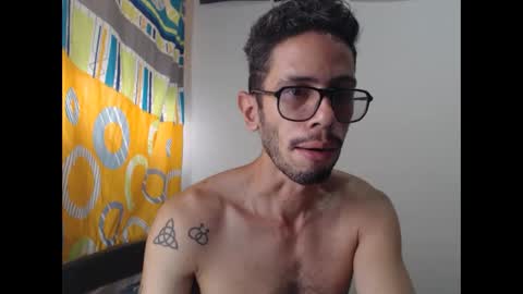 Julfigo online show from February 19, 7:02 pm