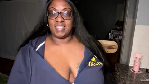Julhmaple online show from June 6, 12:49 am