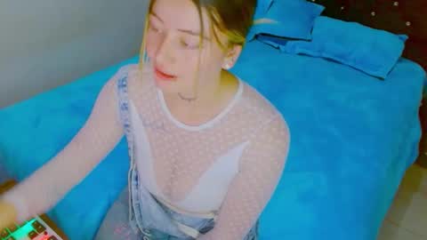  Juliana Torres  online show from November 26, 11:45 pm