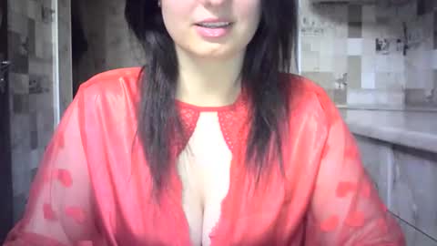 julia69009 online show from June 4, 7:25 am