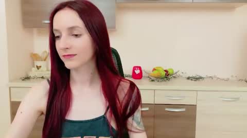 JuliaJae online show from July 24, 7:05 am