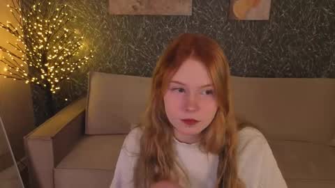 Julia online show from February 10, 1:41 am