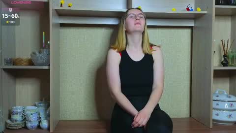 Julia online show from February 27, 8:35 am