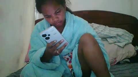 juliah02 online show from February 24, 11:32 am