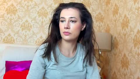 JuliaHunt online show from April 19, 4:02 am