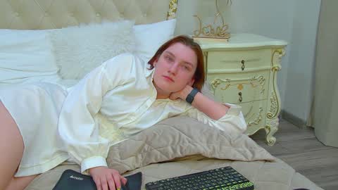 JuliaJeff online show from February 26, 12:41 am